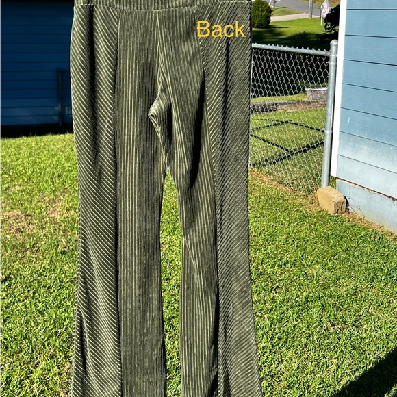 Slim fit flare bottom pants.New without tags! Never been worn. - Picture 4 of 4